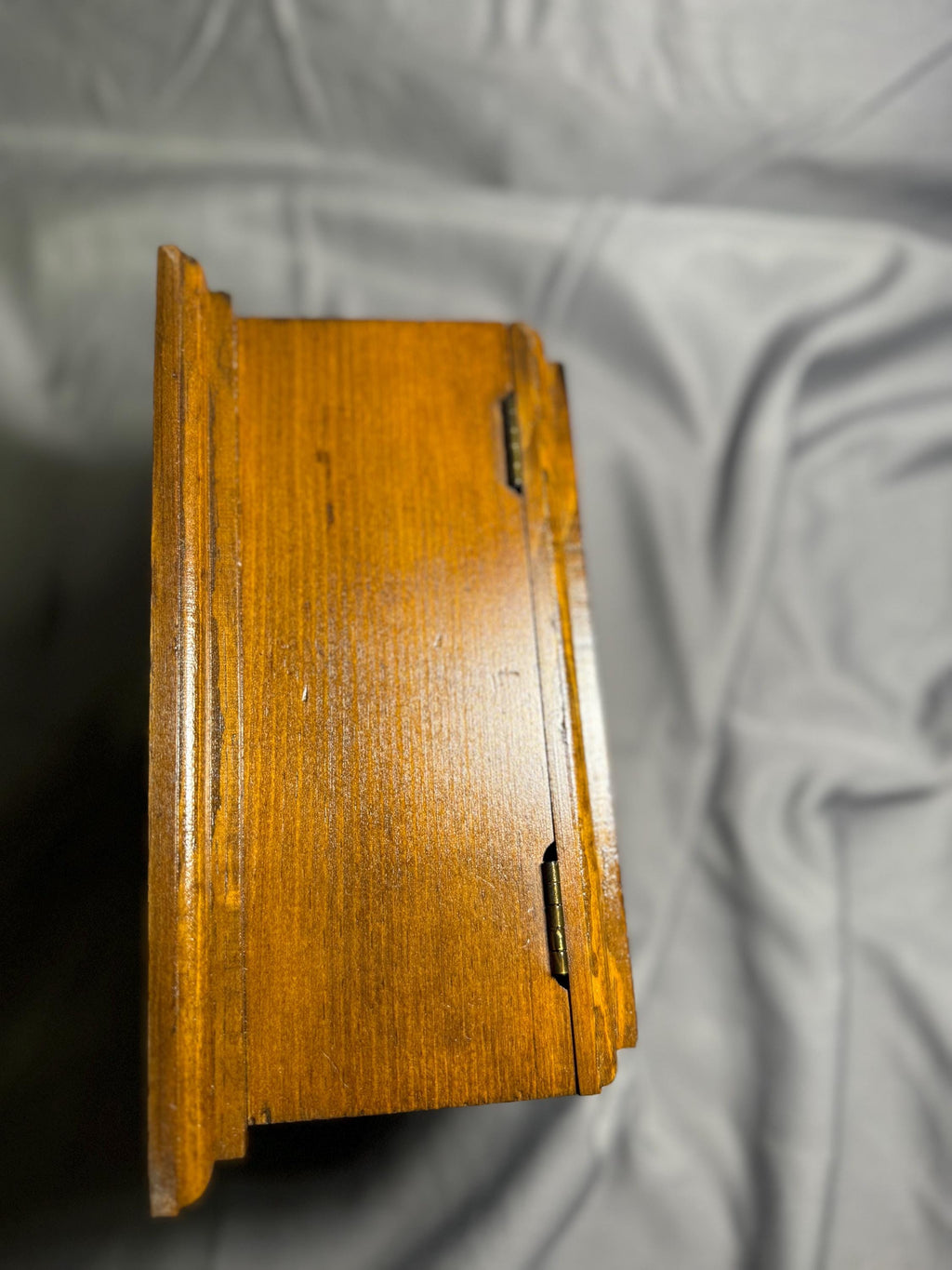 Triquerta Altar Box
